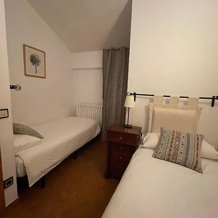 Casa Vella Popaire Apartamento *