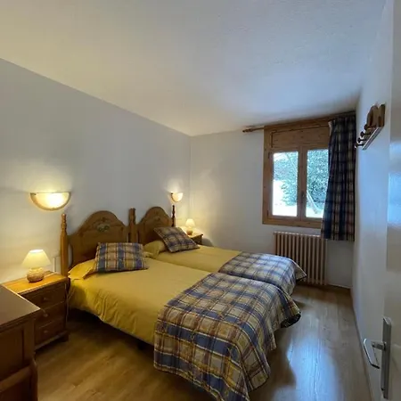 Casa Vella Popaire